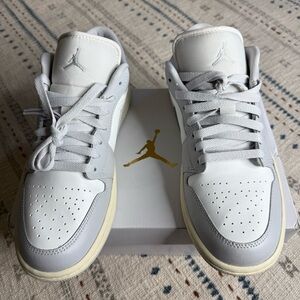 Nike Air Jordan 1 Low Women’s sneakers in white and gray Women’s Size 10
